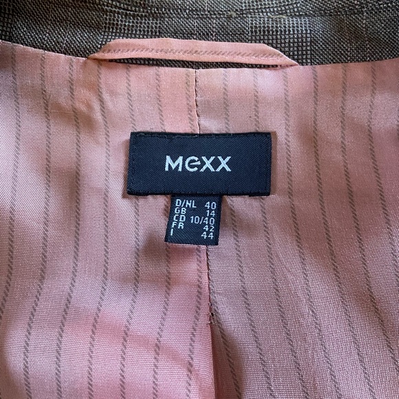 Mexx 3 piece ladies suit - Picture 3 of 8